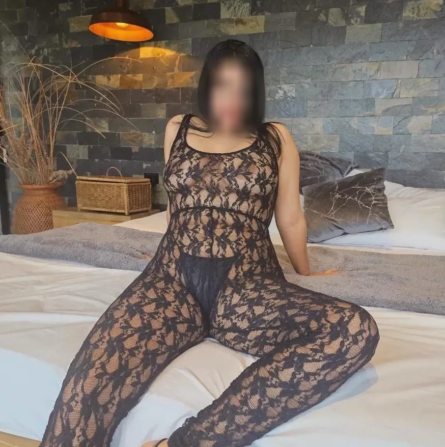 Anja, 28